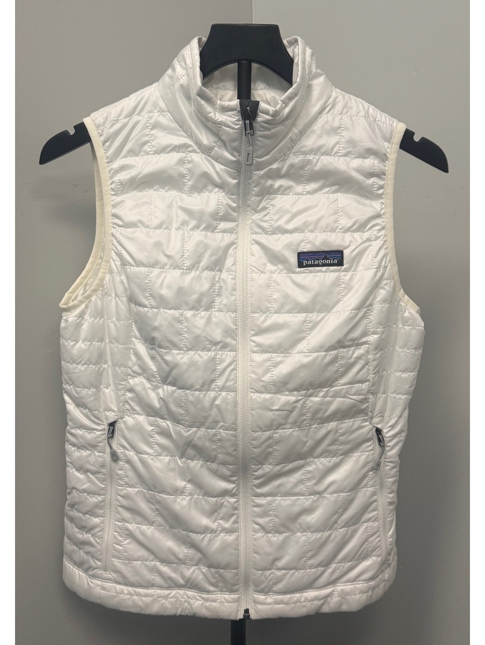 Patagonia Women’s Small Nano Puff Birch White Lightweight Full Zip Vest Jacket!